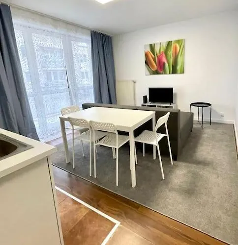 Green Bialoleka Fine Apartament